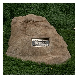 A Memorial Rock can create a beautiful cremation tribute to be placed in a home or memorial garden