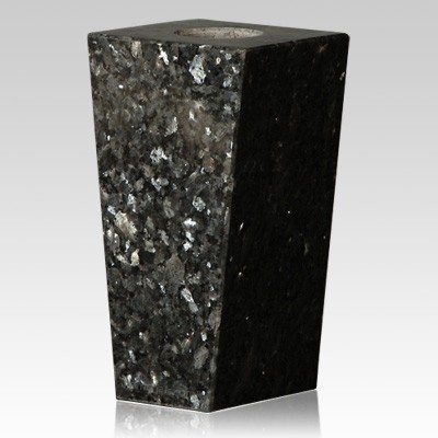 Granite niche