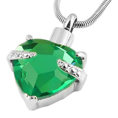 Green Aventurine Heart Shape Pendant, Heart Necklace, Heart Chakra, Success  Stone, Healing Energy, Gift for Her, Green Heart, Boho Style - Etsy