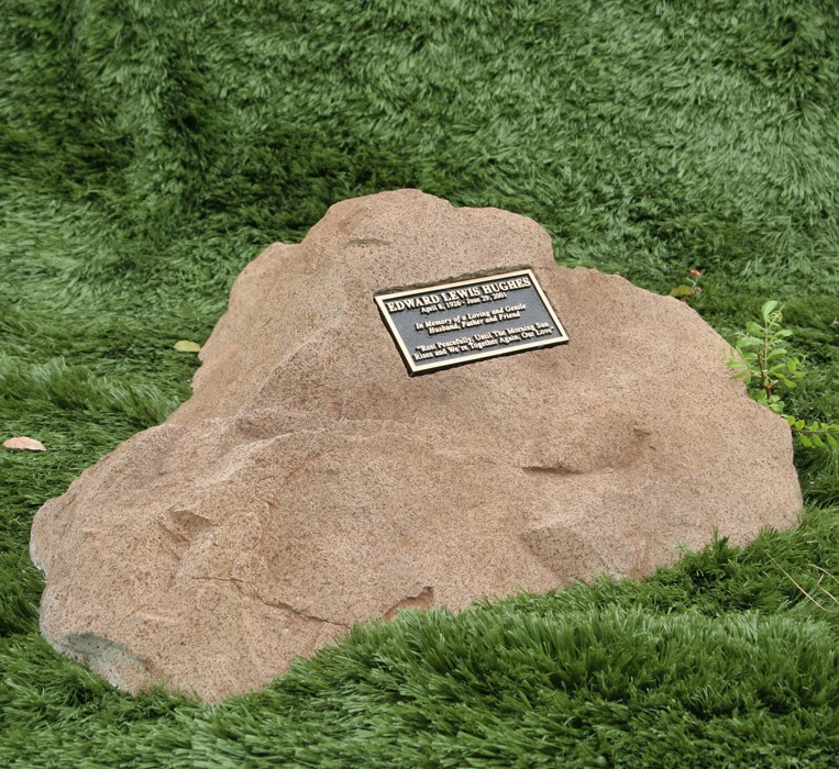 Darling Pet Memorial Rock