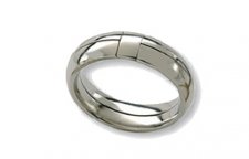 Classic Treasure Memory Ring