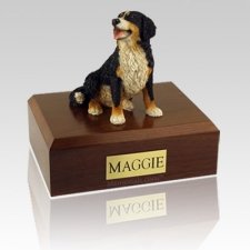 Bernese Mountain Sitting X Large Dog Urn