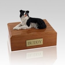 Border Collie Lying X Large Dog Urn