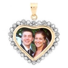 Bouquet Yellow Gold Photo Pendant