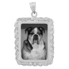 Elegance Silver Etched Pendant