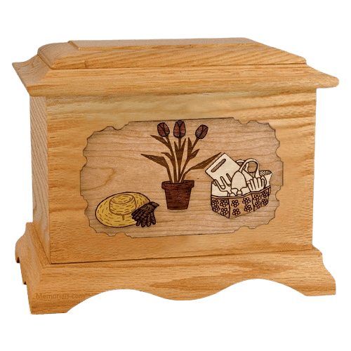 Gardening Oak Cremation Urn