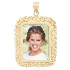 Harmony Yellow Gold Photo Pendant