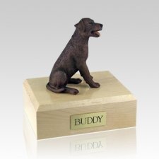 Labrador Chocolate Sitting X Large Dog Urn