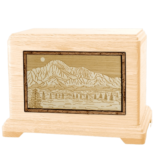 Pikes Peak Maple Hampton Cremation Urn