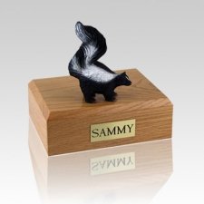 Skunk Medium Cremation Urn