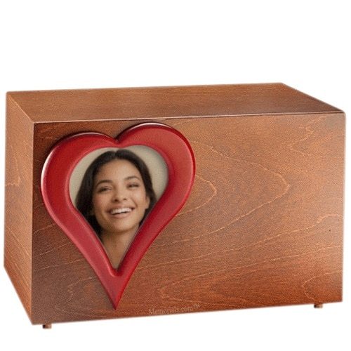 Affetto Cremation Urn
