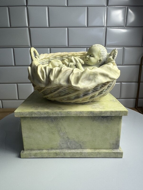 Baby Basket Cremation Urn