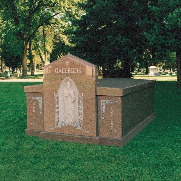 Guiding Savoir Cemetery Crypt Mausoleum