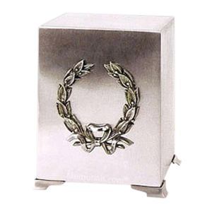 Platinum Wreath Cube Cremation Urn
