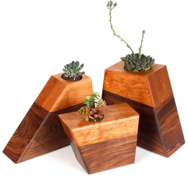 Pure Plant Urns