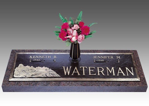 Scenic Guiding Light Bronze Headstone 36 x 13