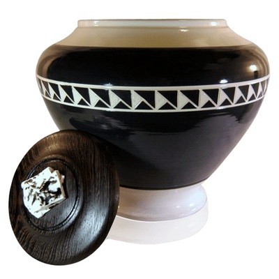 New Yorkers Cremation Urns