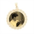 Wreath Yellow Gold Etched Pendant