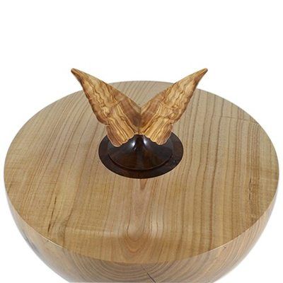 Agraciada Wooden Urn