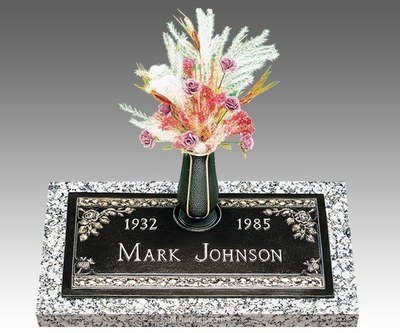 Dignity Abbey Rose Bronze Grave Marker 24 x 13