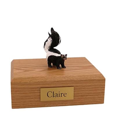 Skunk Medium Pet Cremation Urn