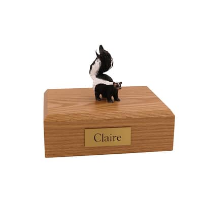 Skunk Pet Cremation Urns